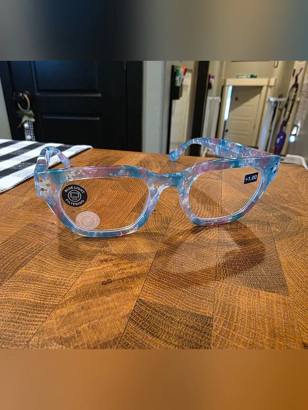 Peepers - Prism Focus Glasses In Blue/Pink - Prescription +1.00